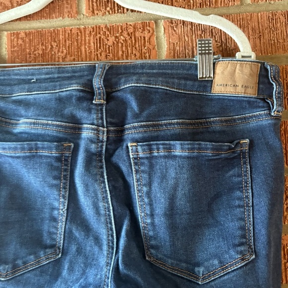 American Eagle “Jegging” Dark Wash High Waisted Skinny Jean Size 8 - Picture 6 of 7